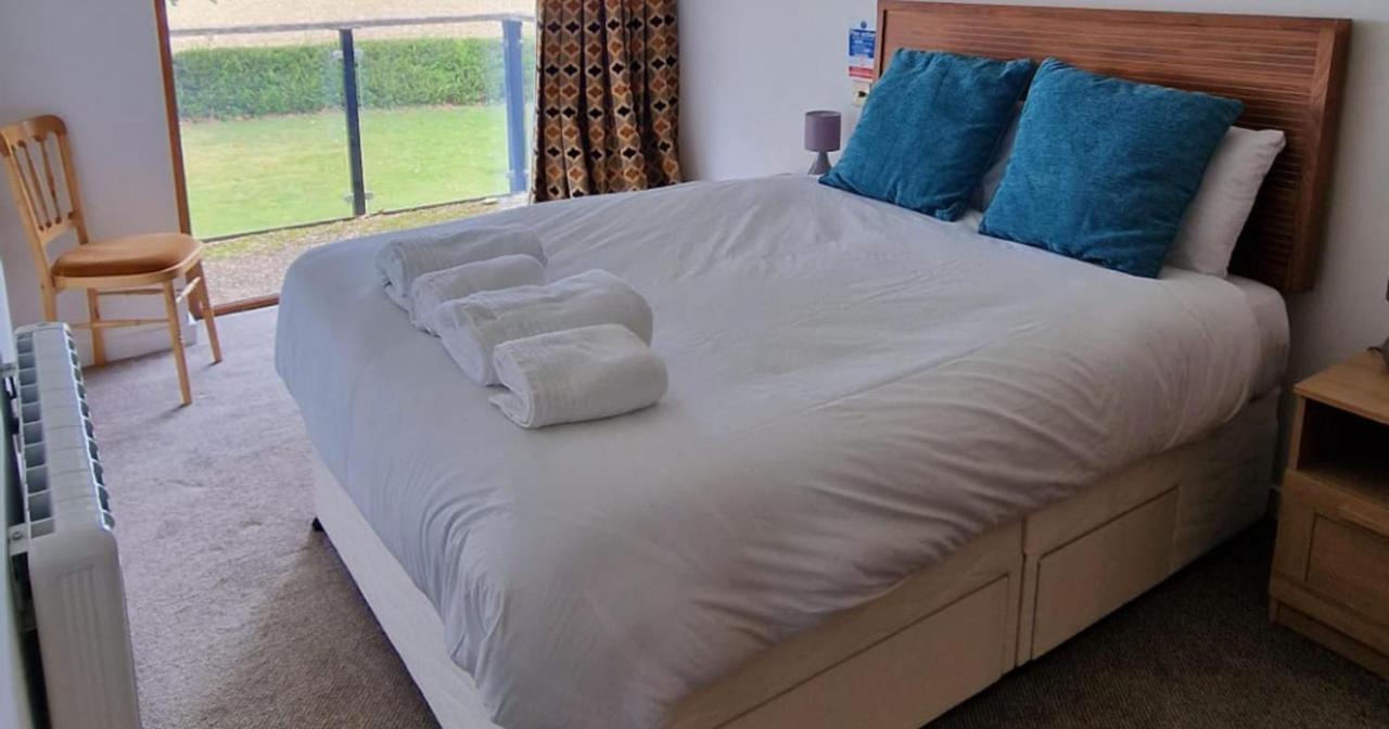 Modern Peaceful Open Plan 1-bed Rutland *